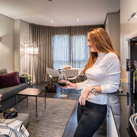 Apartosuites Jardines De Sabatini Madrid Luaran gambar