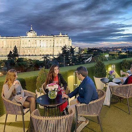 Apartosuites Jardines De Sabatini Madrid Luaran gambar