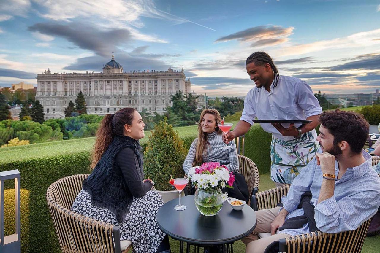Apartosuites Jardines De Sabatini Madrid Luaran gambar