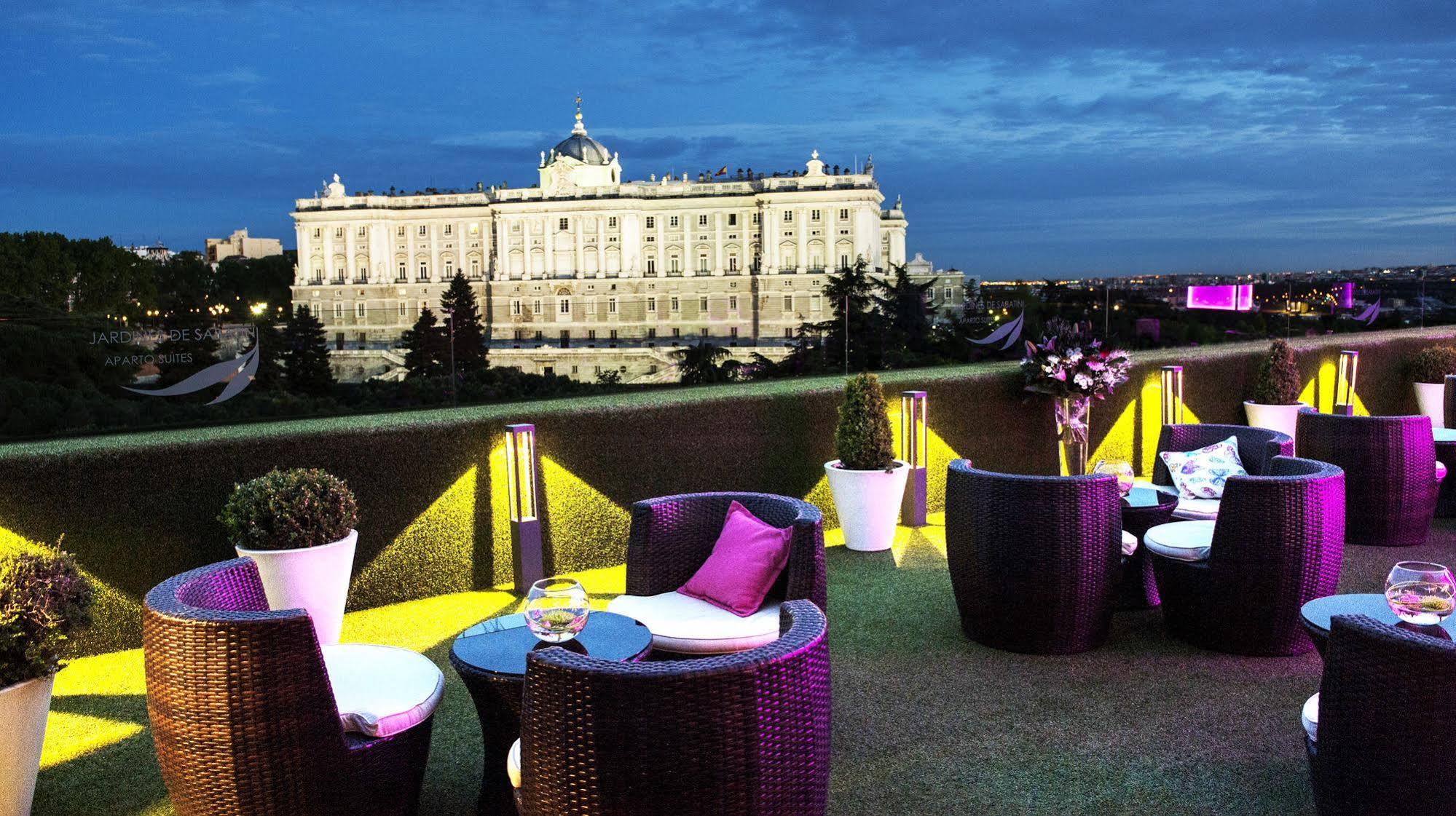Apartosuites Jardines De Sabatini Madrid Luaran gambar