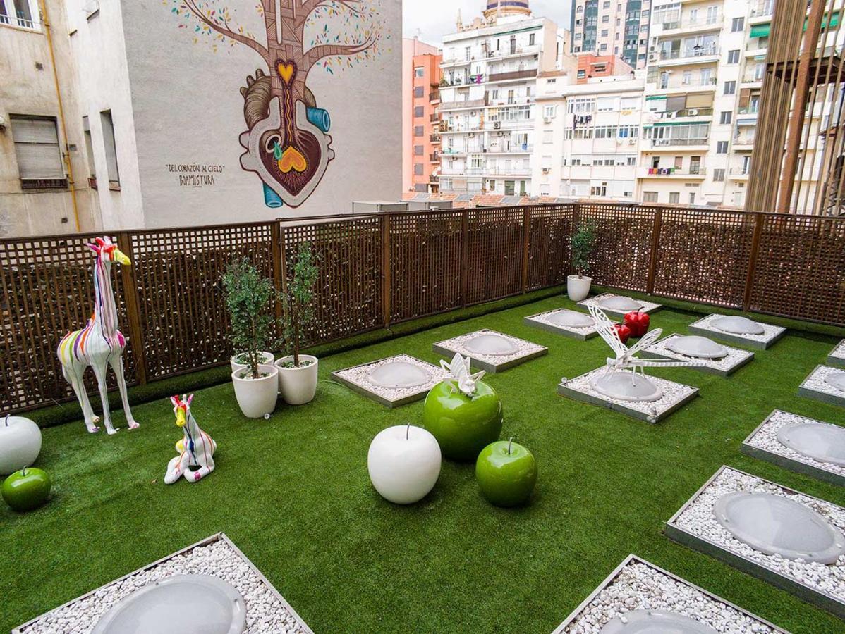 Apartosuites Jardines De Sabatini Madrid Luaran gambar